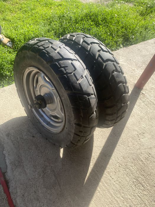 Cauciucuri+jante scuter  aproape noi 120/90-10