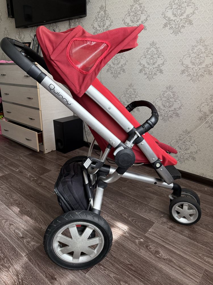 Продам классную коляску