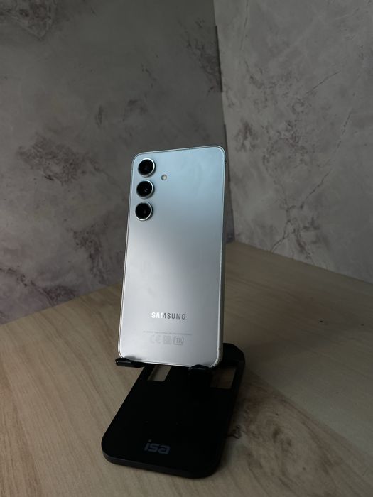 Samsung Galaxy S24 256gb/Самсунг Галакси S24 256гб