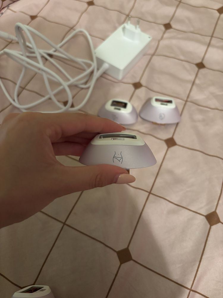 Фотоепилатор Philips Lumea Seria 8000 BRI947/00