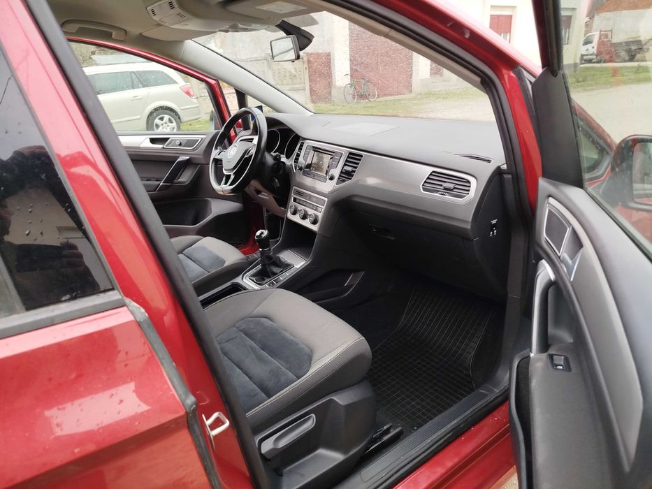 Vand Golf  7  Sportsvan 1,2 tfsi  benzina  euro 6, OCAZIE