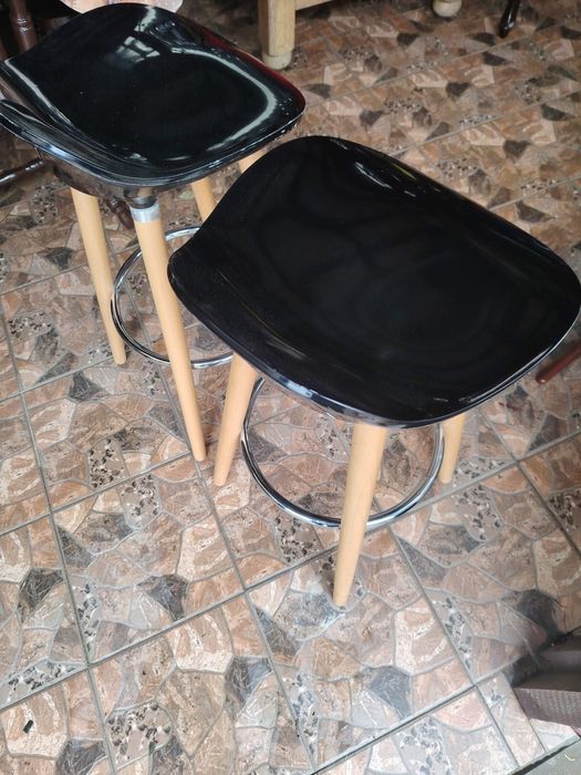 Scaune pentru bar