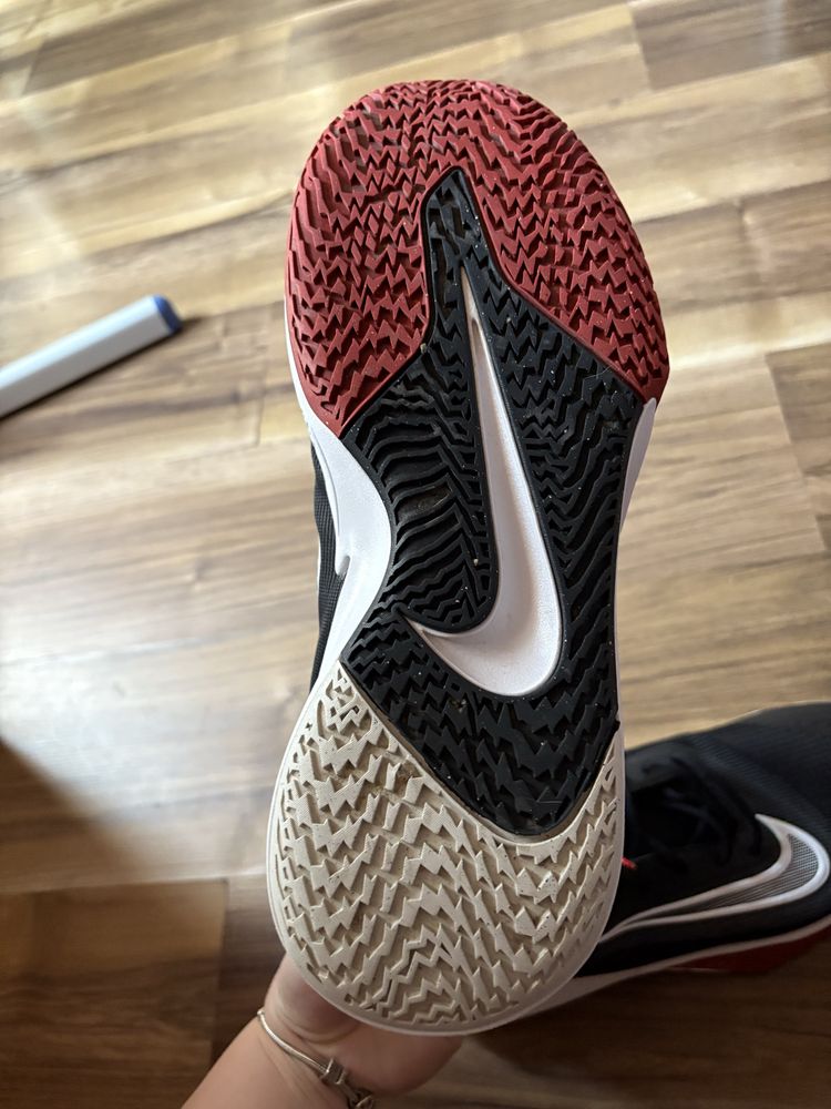 Оригинални обувки Nike Precision 7 !