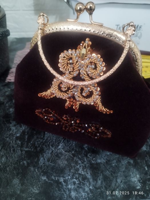 Продам сумочка и тюбитейка ручной работы