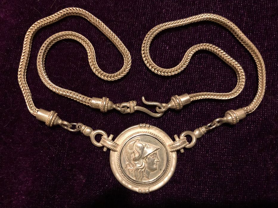 Сребърно колие, античен стил, Атина Палада