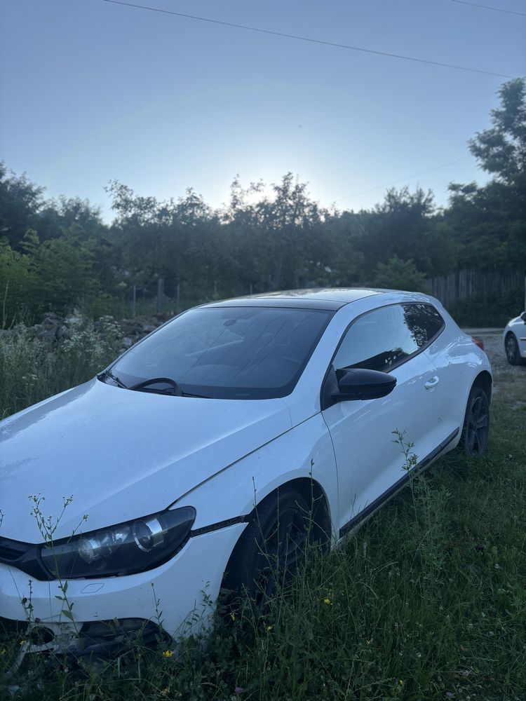 Vand Scirocco AVARIAT !!!