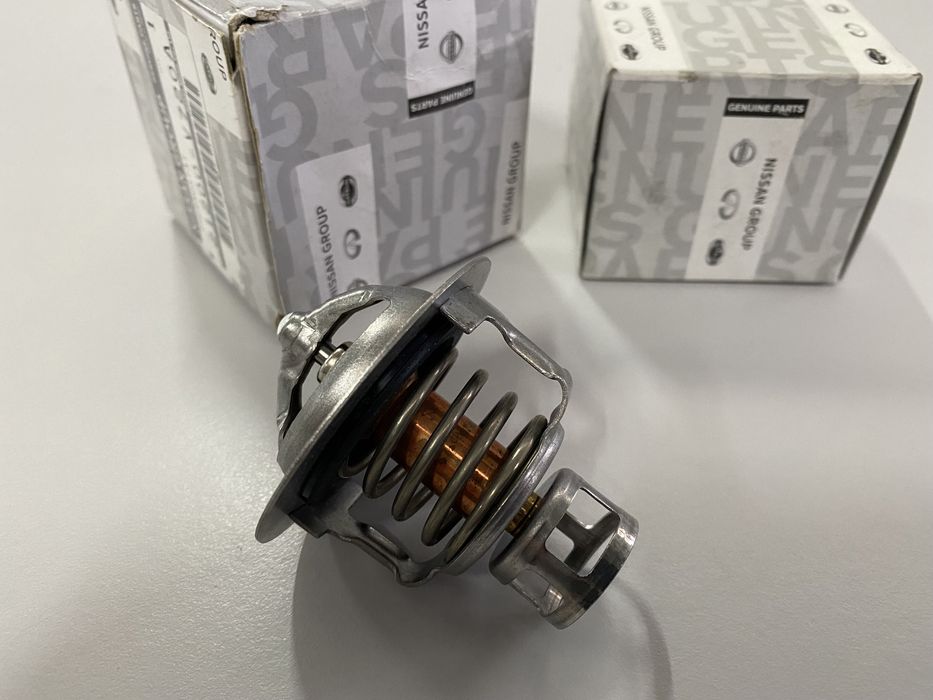 Termostat OEM Nissan Patrol Y60 2.8