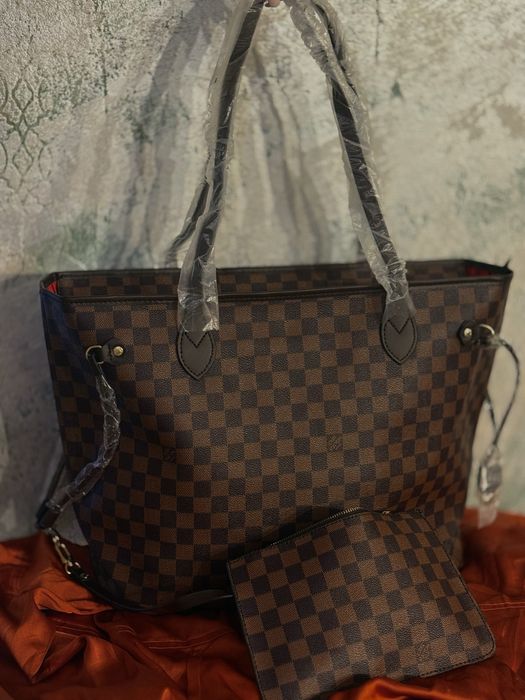 Louis Vuitton Neverfull Damier Ebene