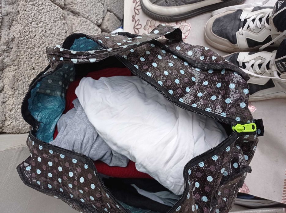 Отдам даром мужскую обувь