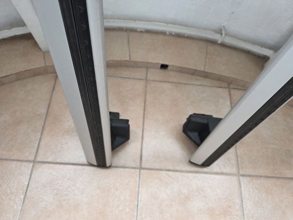 Vând bare transversale Thule WingBar Evo (Aluminiu) 127 cm