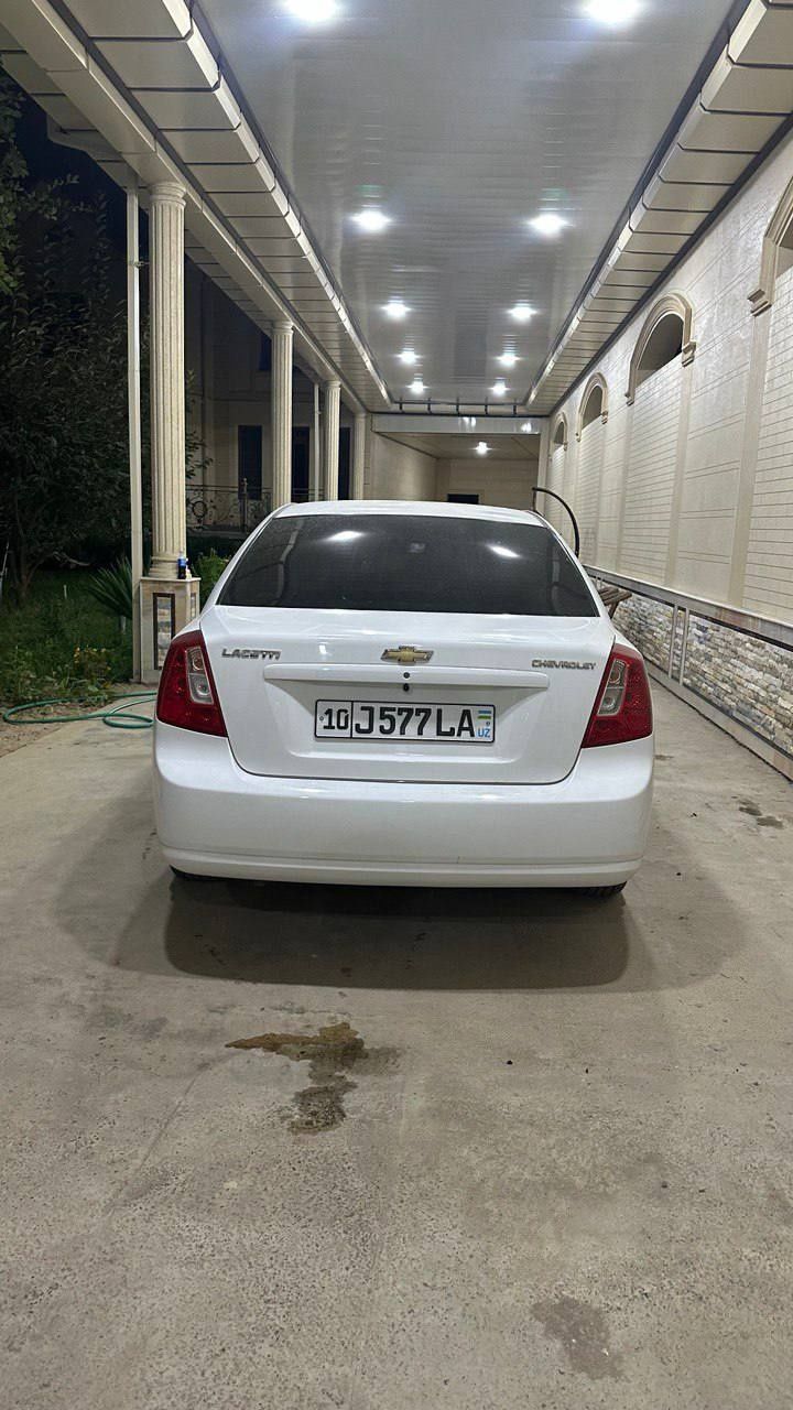 Chevrolet jentra sotiladi. Holati ideal! Kraskasi toza!