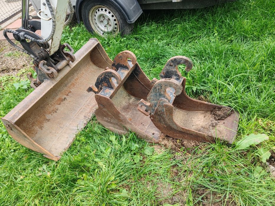 Miniexcavator Bobcat E19