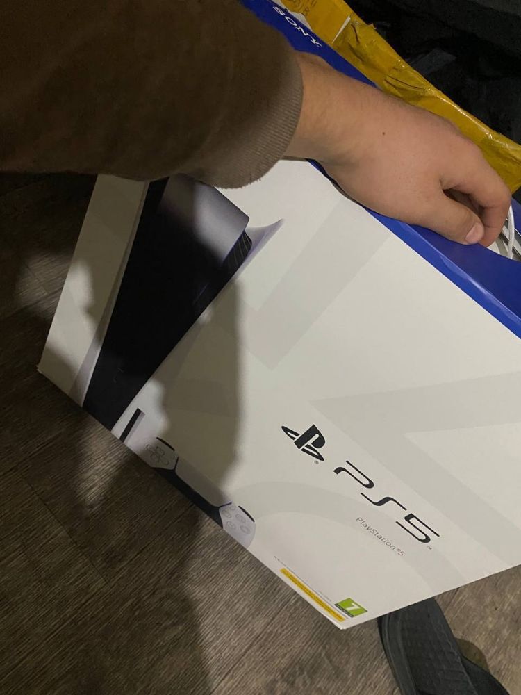 PlayStation 5 yanggi