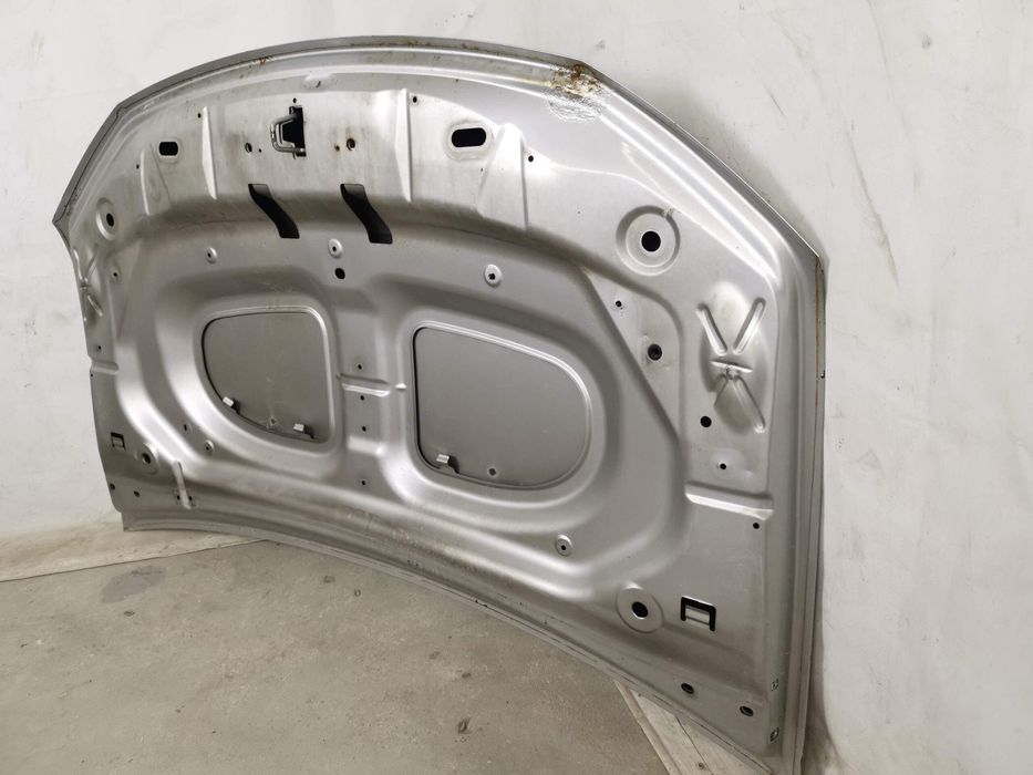 Преден капак Дачия Сандеро 2 / Dacia Sandero 2 [- ] Леко повреден