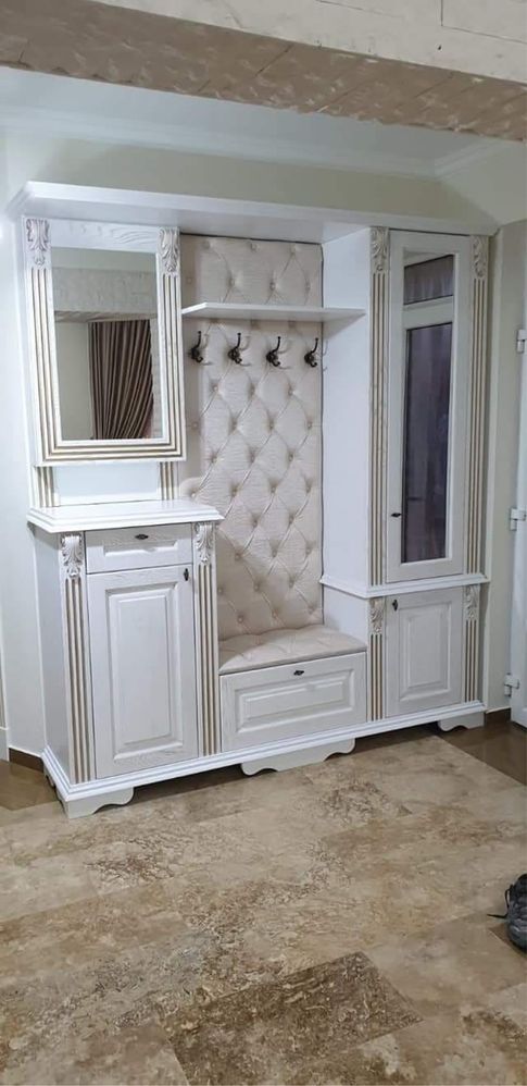Mobilier pe comanda