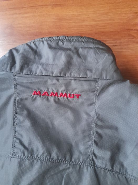 Mammut мъжки елек L- XL размер.