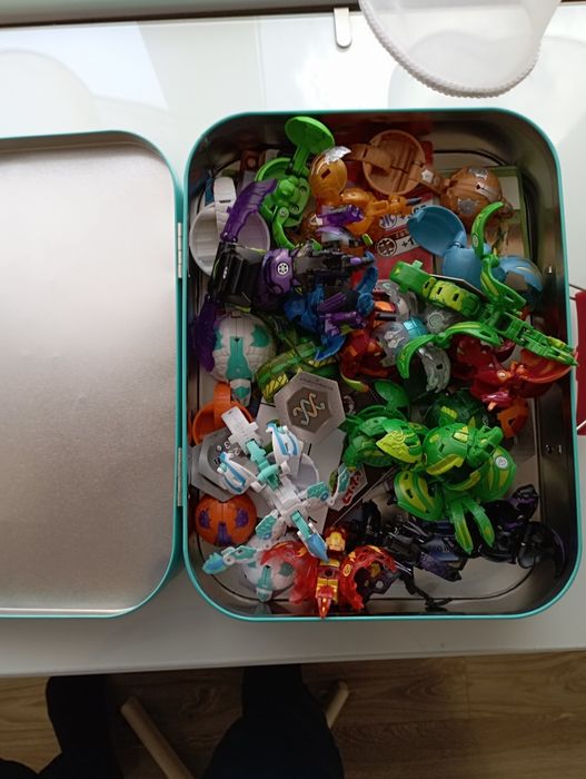 BaKugani + Cartonase