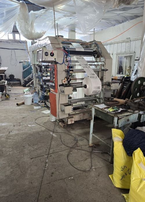 Paket flexo pechat sotiladi holati nyashi 4 tarang  ishlab turipti