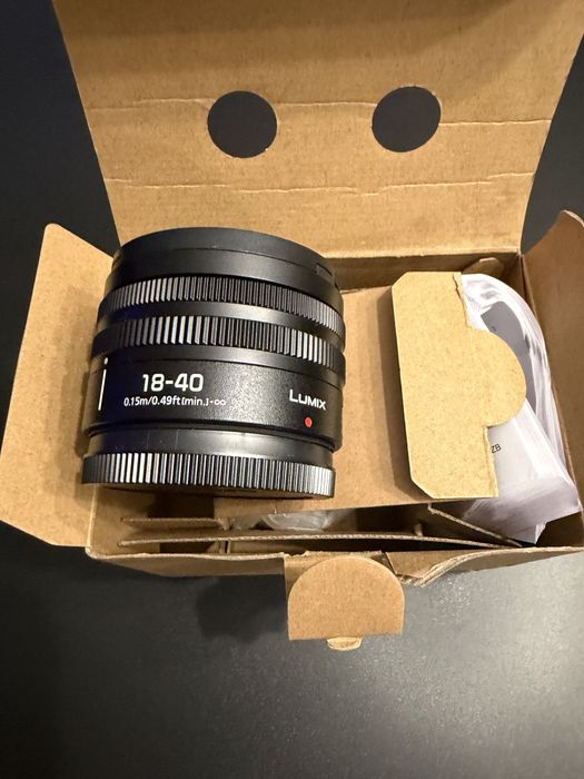 Obiectiv Panasonic Lumix S 18-40mm F/4.5-6.3, nou !