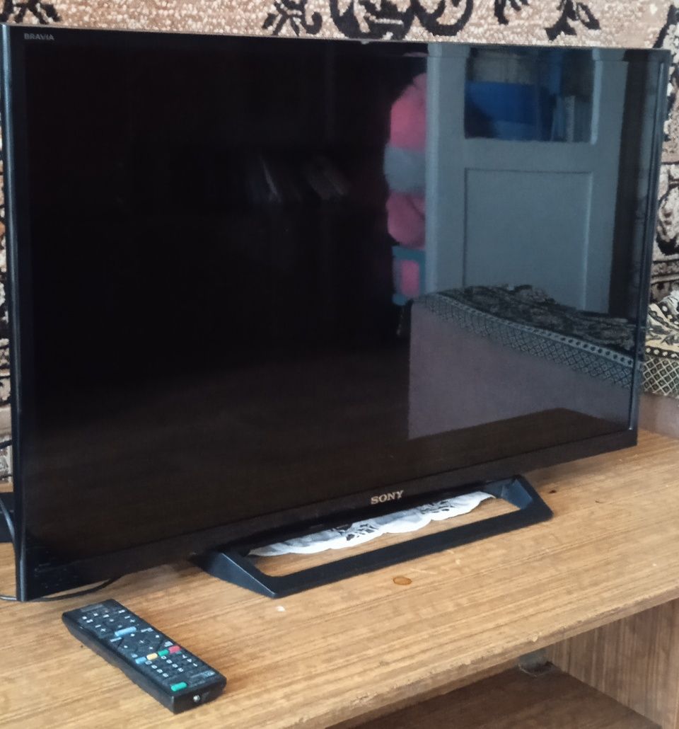 Продам телевизор Sony Bravia