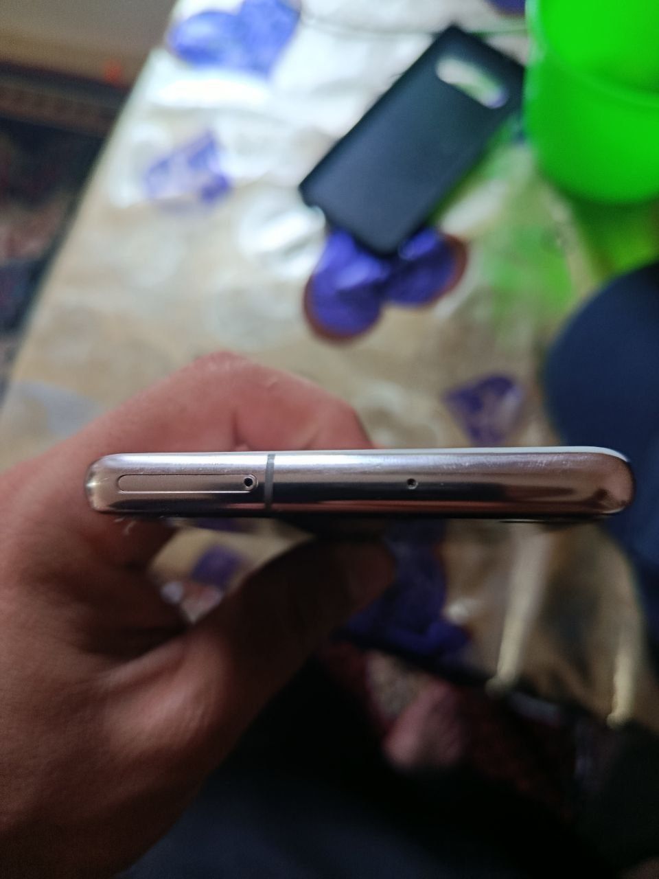 Samsung S10+ 512gb  sotiladi