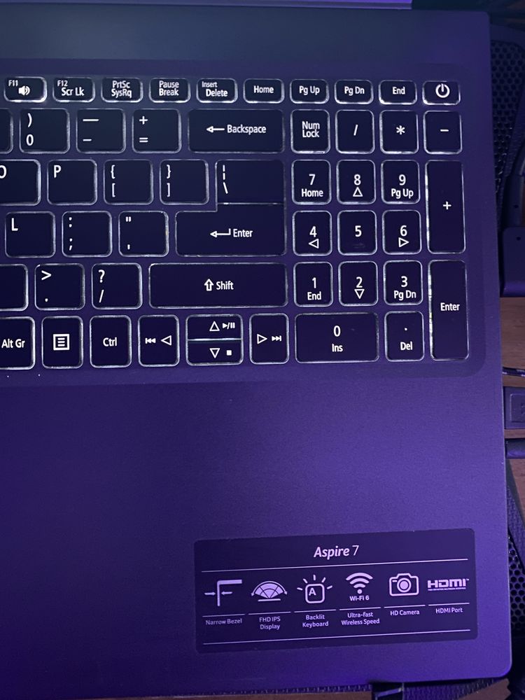 Vand/schimb laptop de gaming acer aspire 7