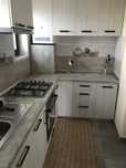 Inchiriez apartament nou , cu 2 camere .