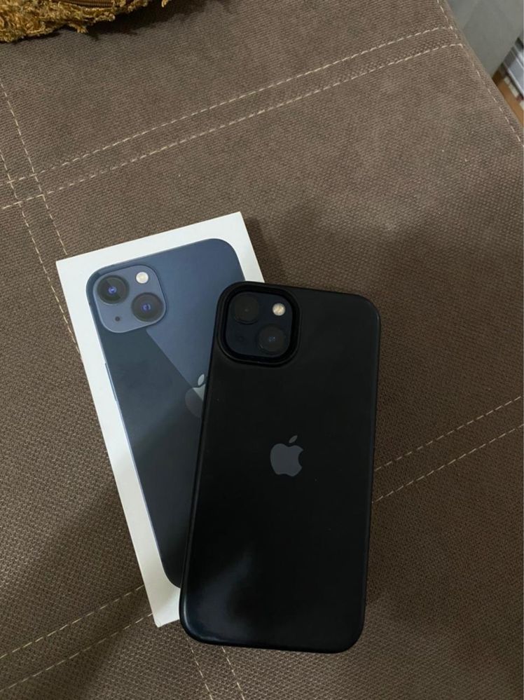 Продам Айфон 13, iPhone 13