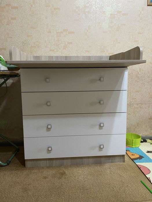 Комод + пеленальный столик