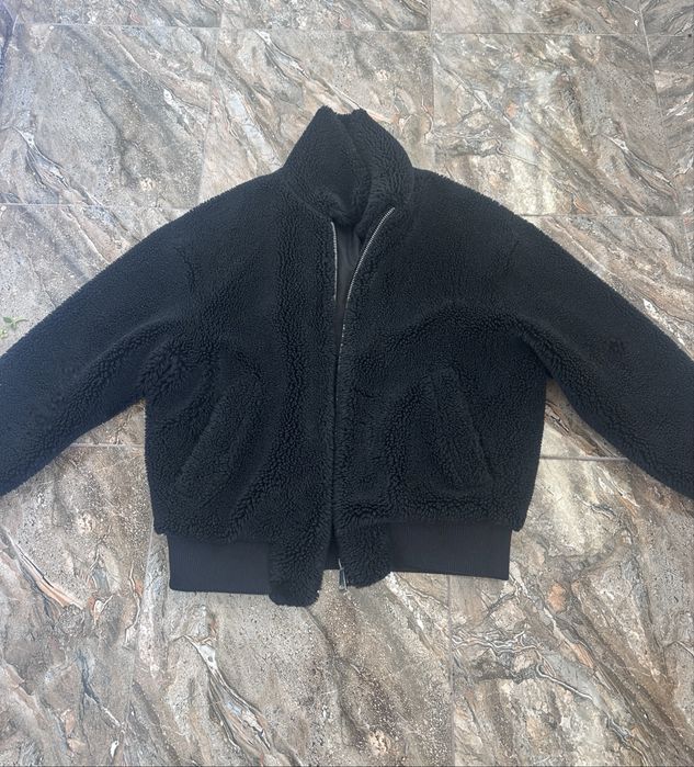 Geaca zara tip teddy/fleece