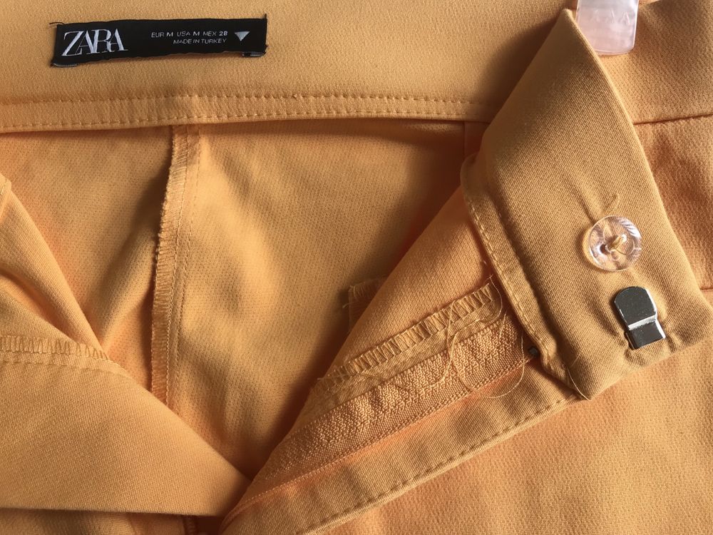 Дамски панталон ZARA с леко разкроен крачол