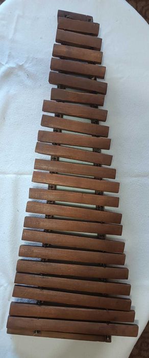 Професионален Ксилофон
Общ брой пластини 37