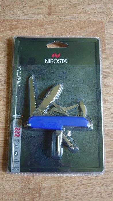 Briceag de buzunar nou in cutie