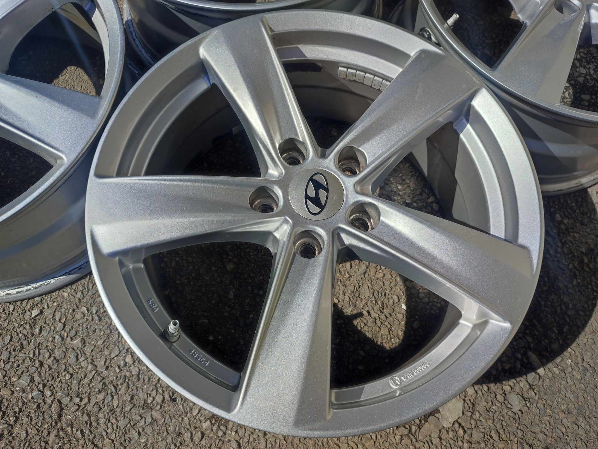 17" оригинални алуминиеви джанти за Hyundai i40/Tucson,Santa fe.../Kia