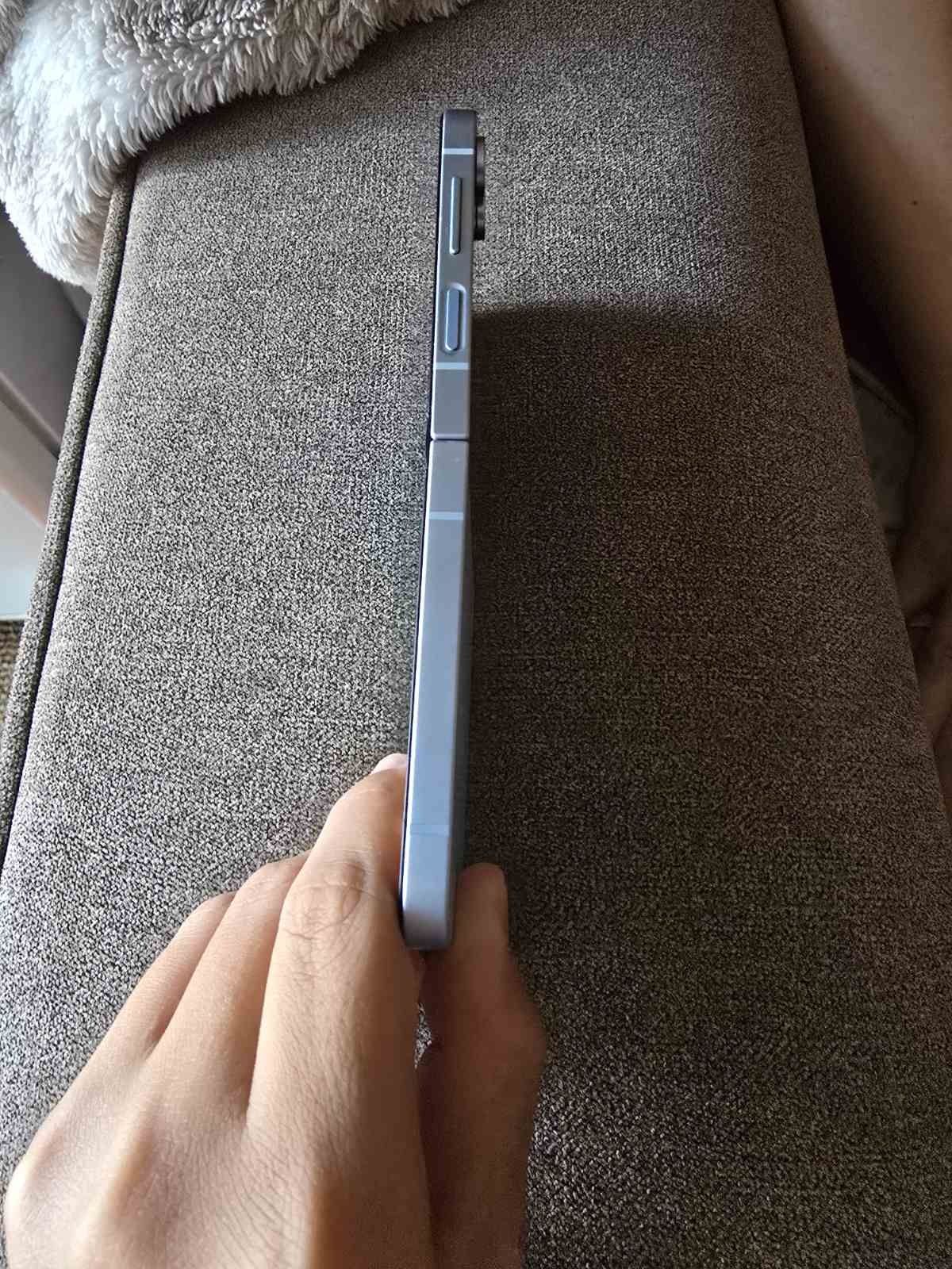 Samsung Z flip 6