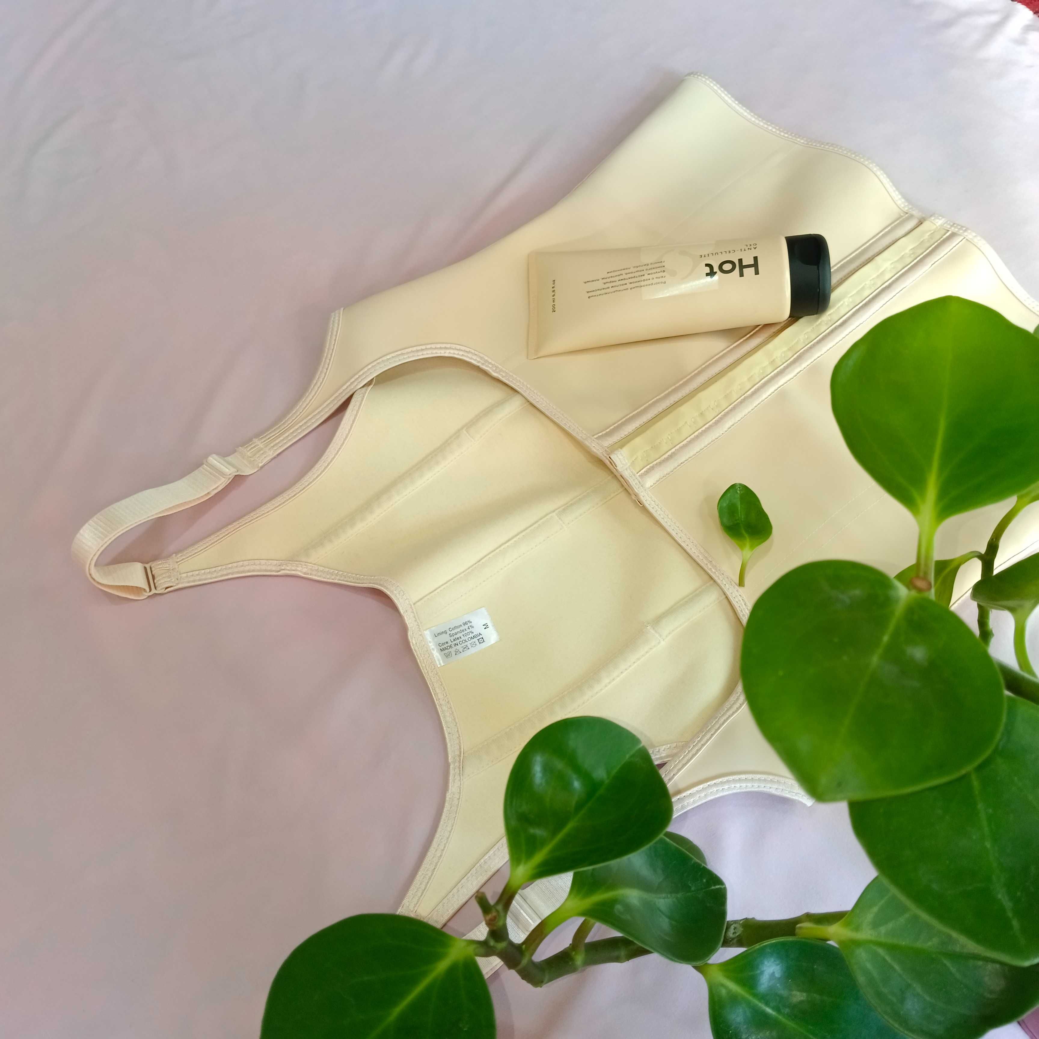 LATEX KORSET ORIGINAL.   Оздирувчи латех корсет ва гел