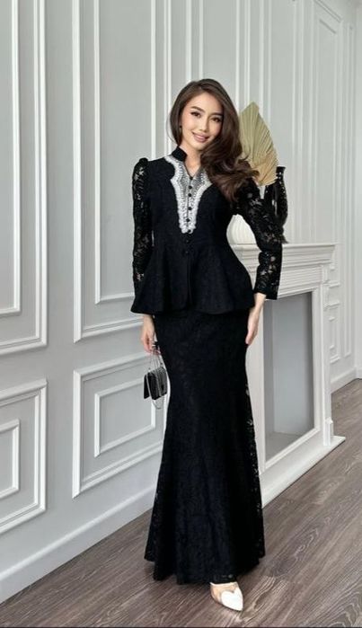 Стильная двойка из юбки и ковточки