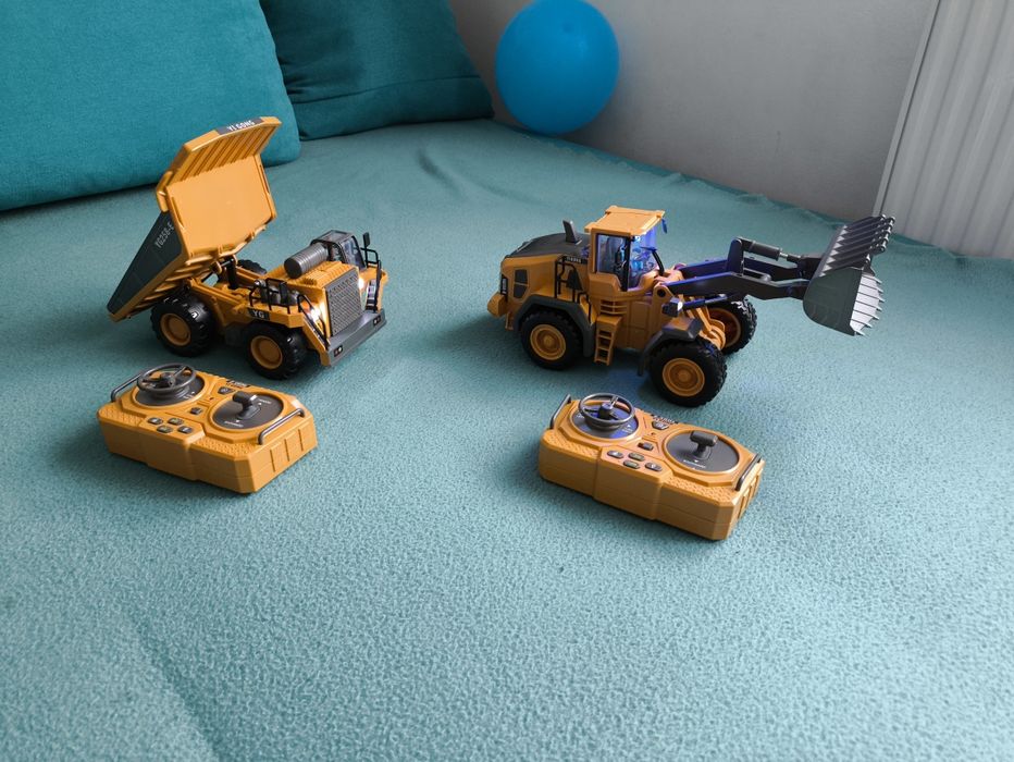 Jucării cu telecomanda - excavator,bascula, buldozer, buldoexcavator