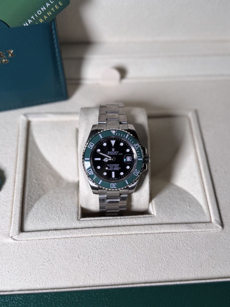Часовник Rolex Starbucs