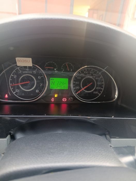 Tozza akuratni minilgan.