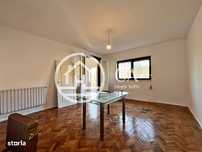 Apartament de vânzare la curte comună în zona Ultracentrală, Oradea