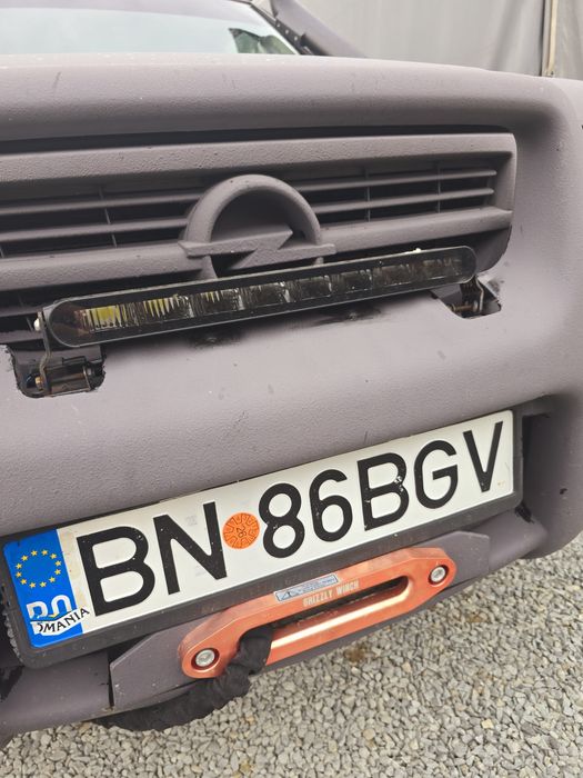 Opel Frontera 2.2 offroad