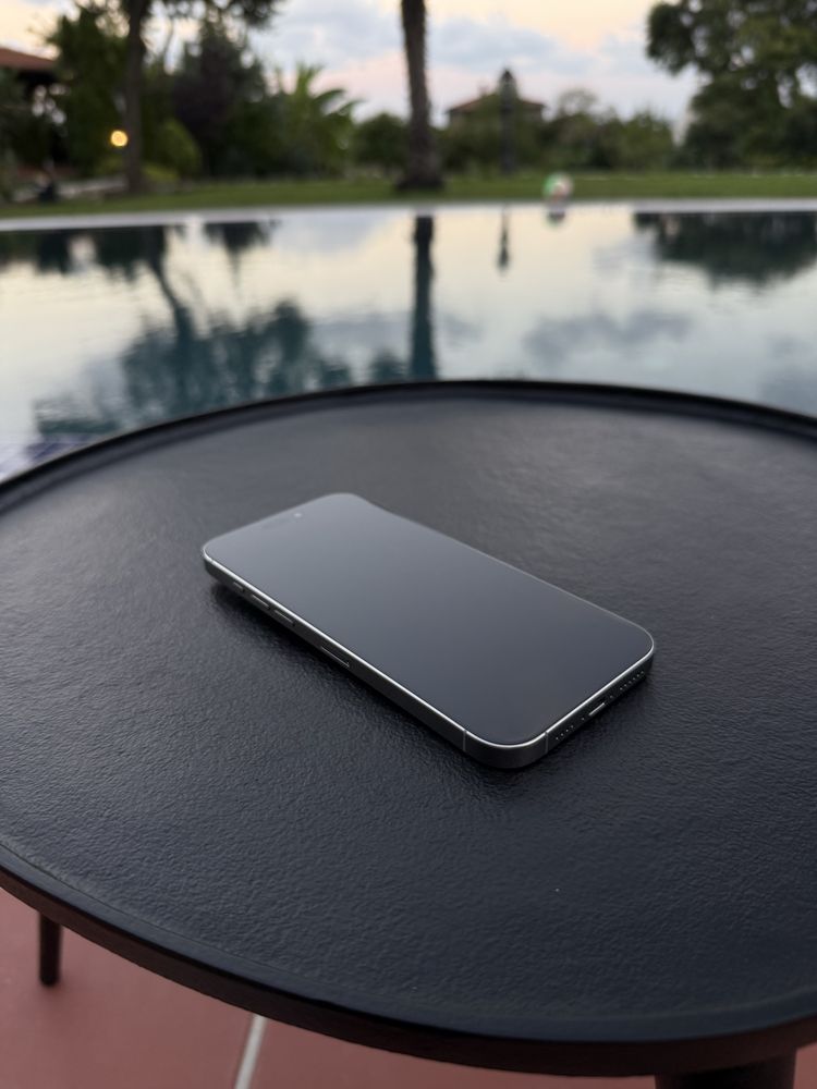 КАТО ЧИСТО НОВ Iphone 16 Pro Max Natural Titanium + гаранция