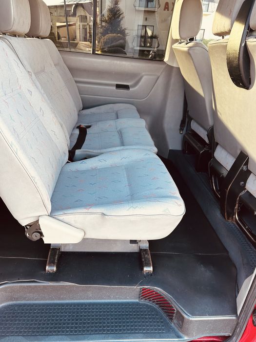 Wolkswagen Caravelle T4 Transporter 8+1 locuri , recent vopsit