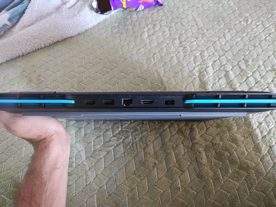 Laptop gaming 4060, i7 generatia 13