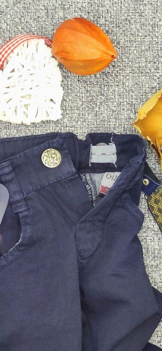 Set BIZIZO KIDS compus din pantaloni cu buzunare, bretele, tricou