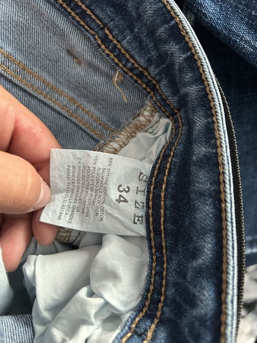 Vand blugi de barbati marimea 34