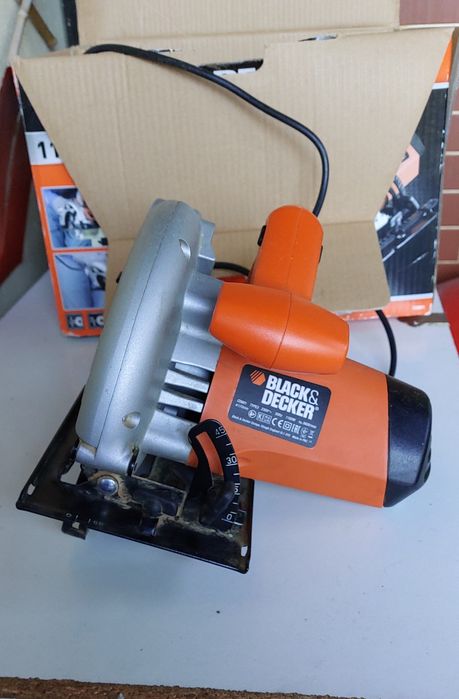 Circular Black & Decker