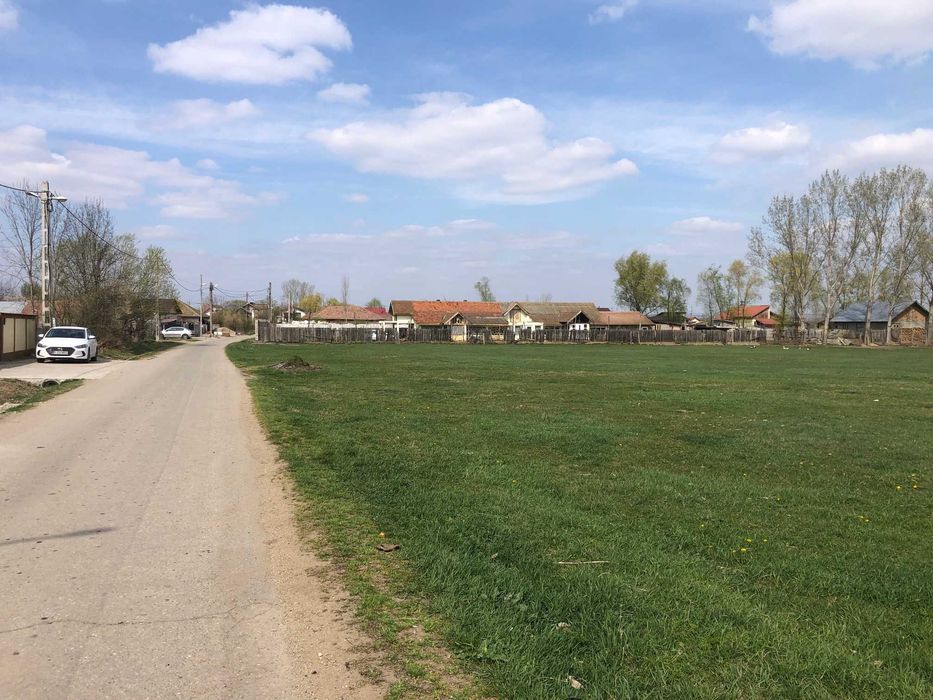 Teren 3000 mp Podari-Livezi