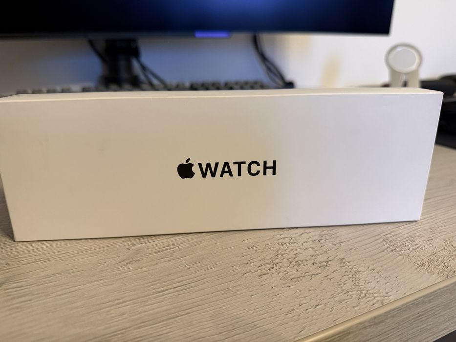 Apple Watch SE gen2 40mm cu Milanese Loop